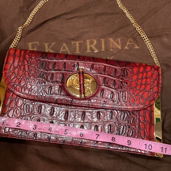 Ekaterina New York envelope purse - Picture 8 of 15